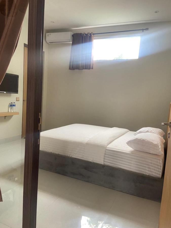 Wisma Lotus 2 Syariah Banyumas Экстерьер фото