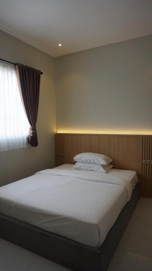 Wisma Lotus 2 Syariah Banyumas Экстерьер фото